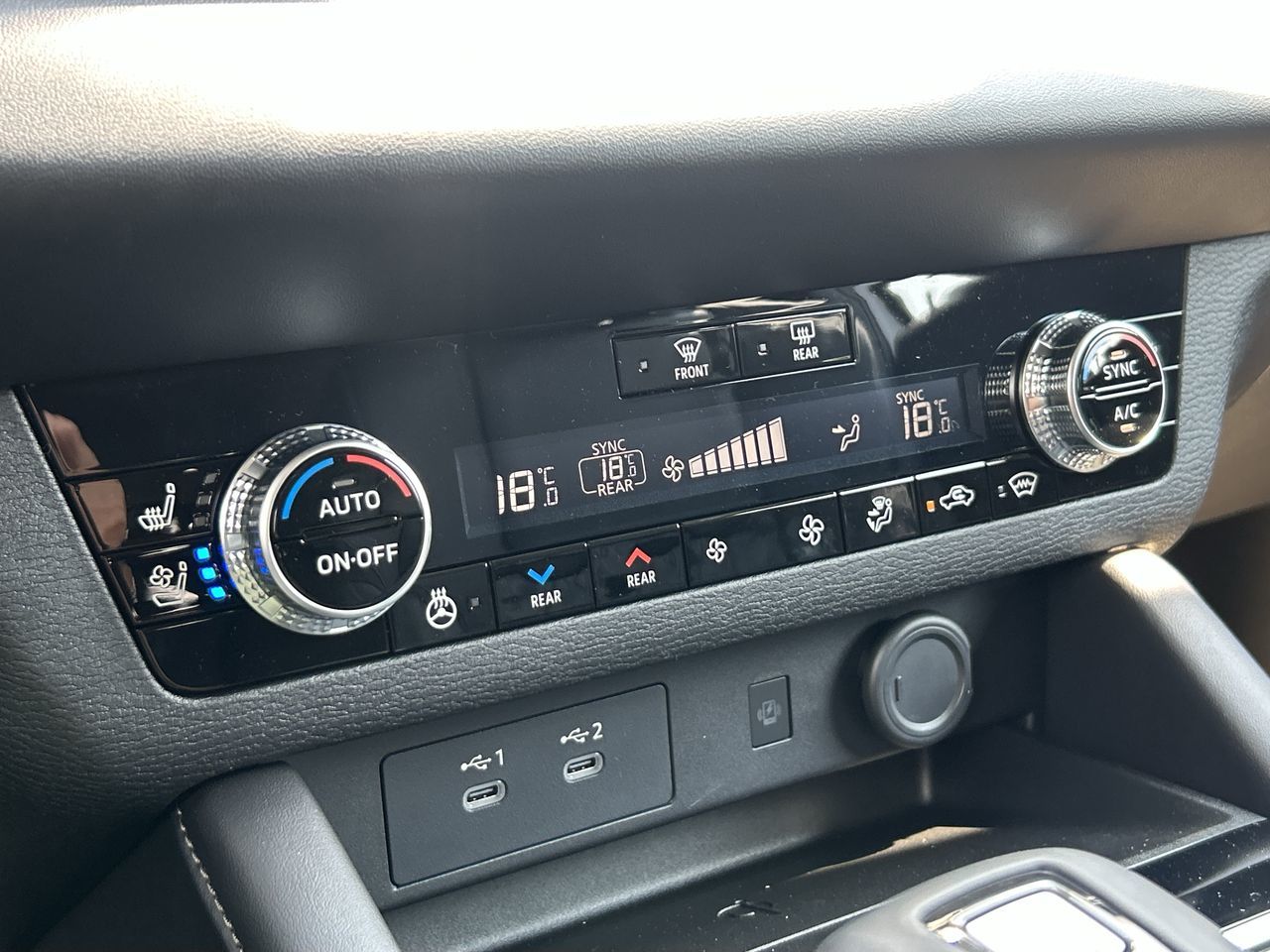 2025 Mitsubishi Outlander