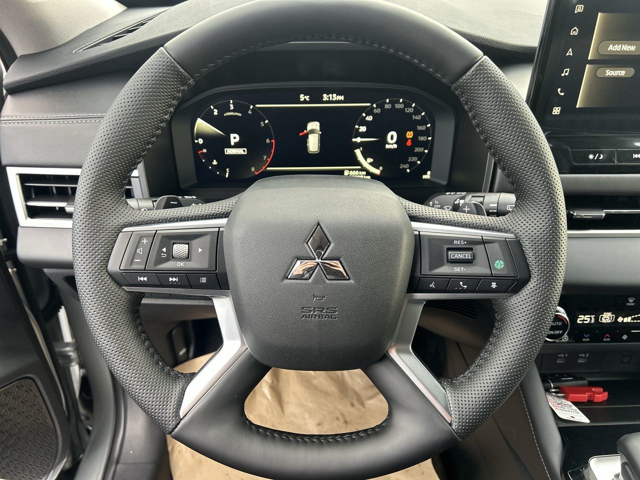 2025 Mitsubishi Outlander