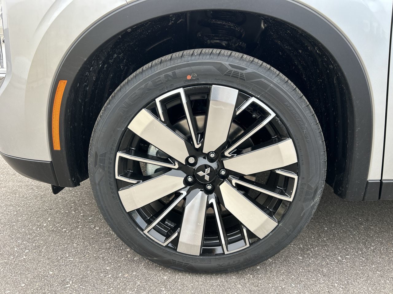 2026 Mitsubishi Outlander