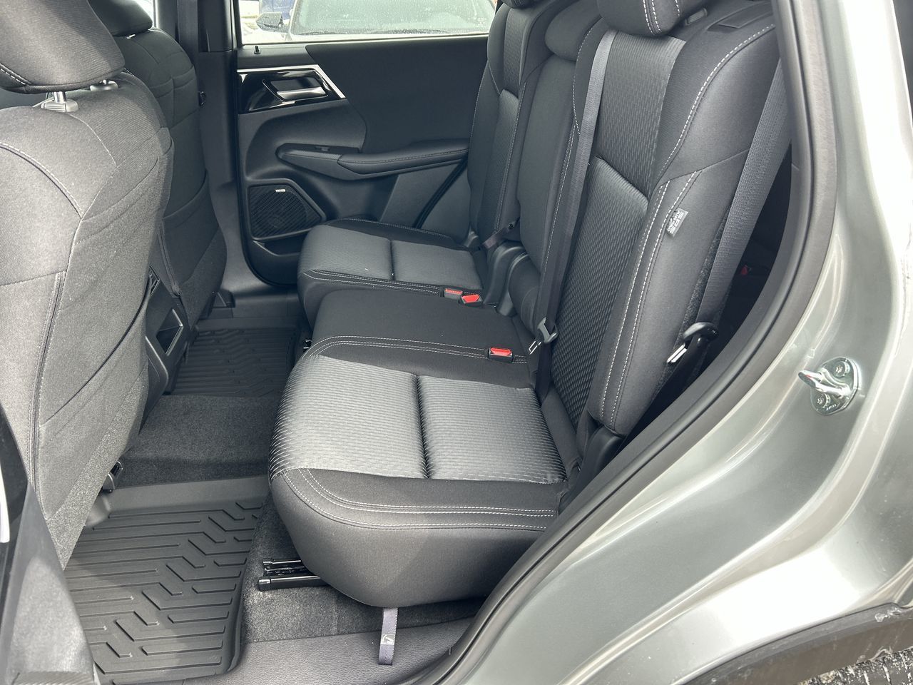 2026 Mitsubishi Outlander