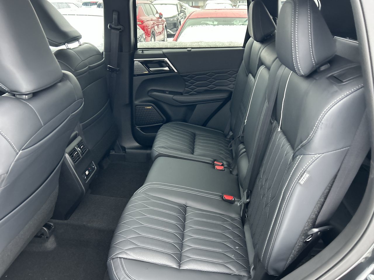 2026 Mitsubishi Outlander