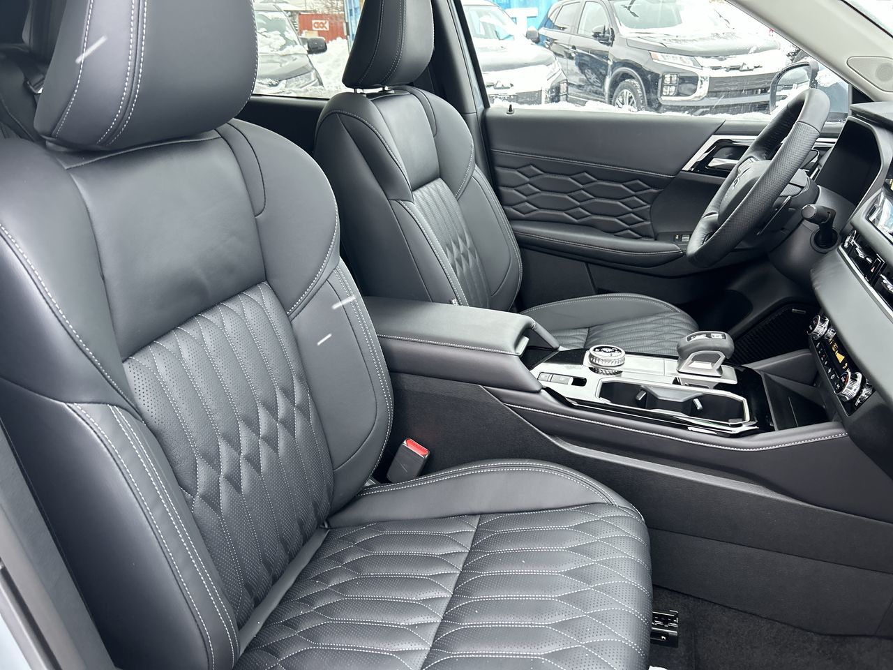 2026 Mitsubishi Outlander