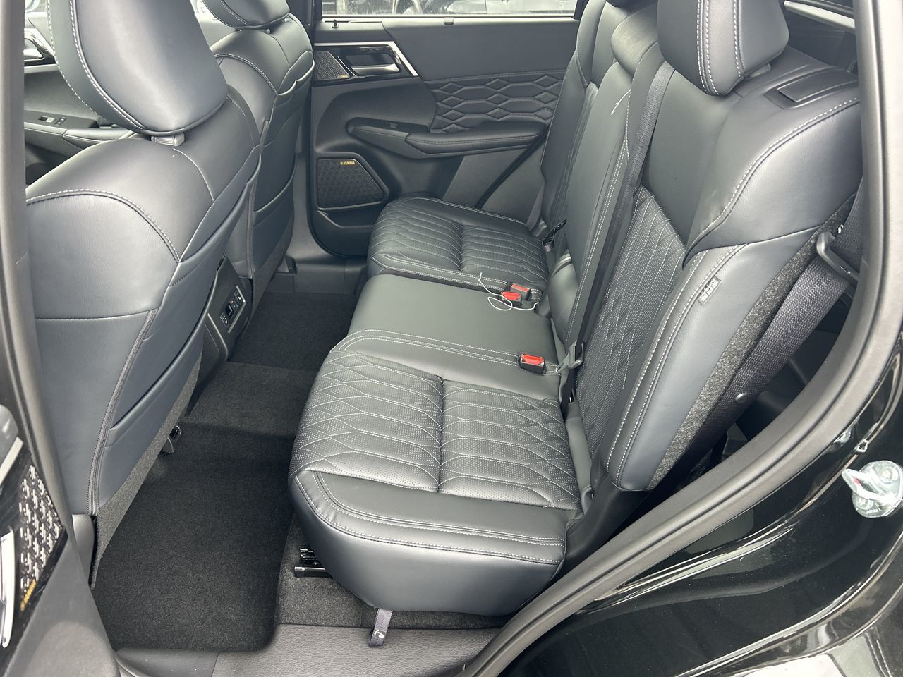 2026 Mitsubishi Outlander