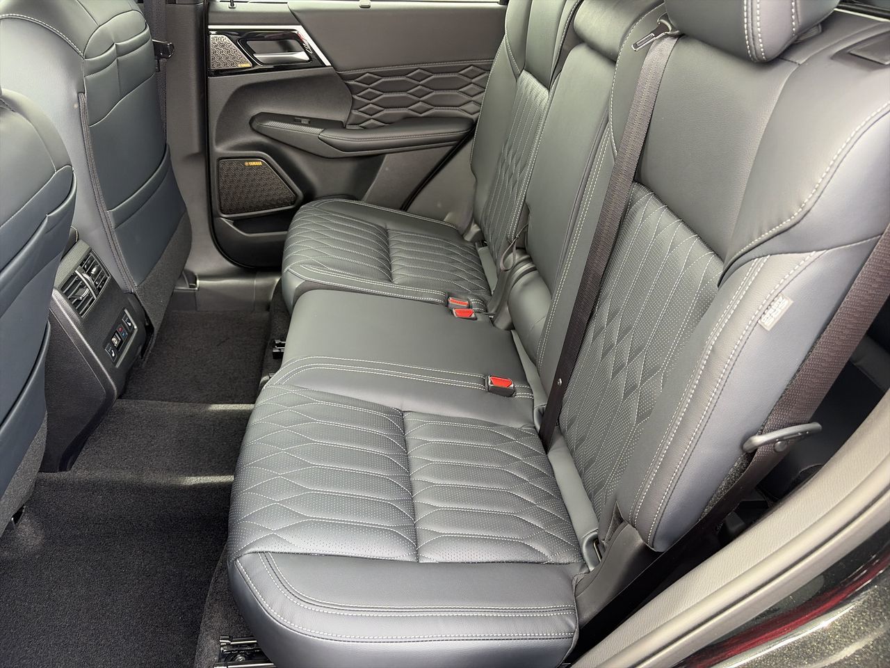2026 Mitsubishi Outlander
