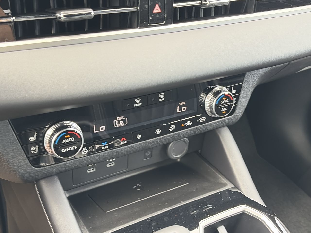 2026 Mitsubishi Outlander in Mississauga, Ontario