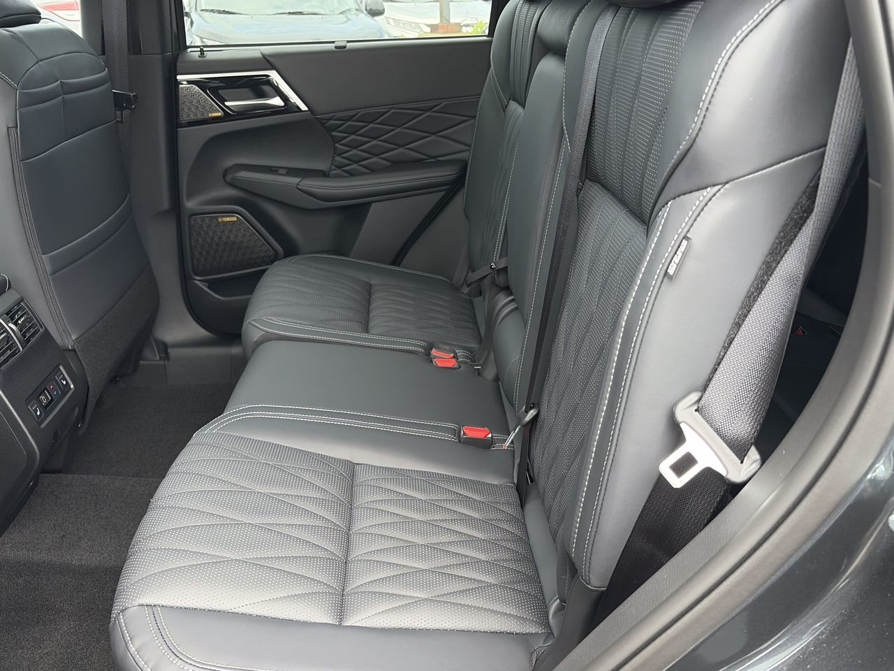 2026 Mitsubishi Outlander in Mississauga, Ontario