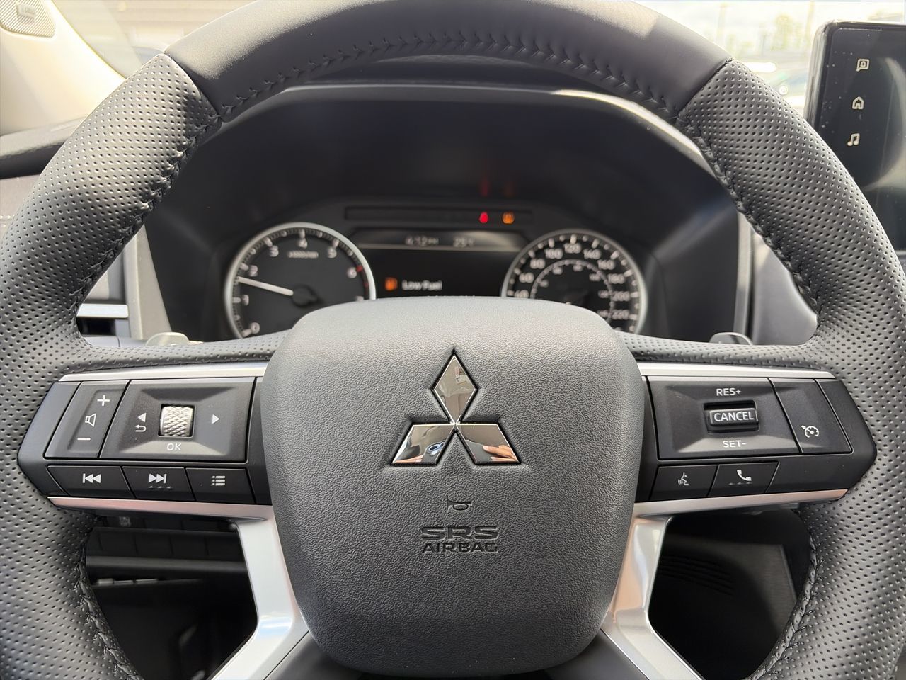 2026 Mitsubishi Outlander