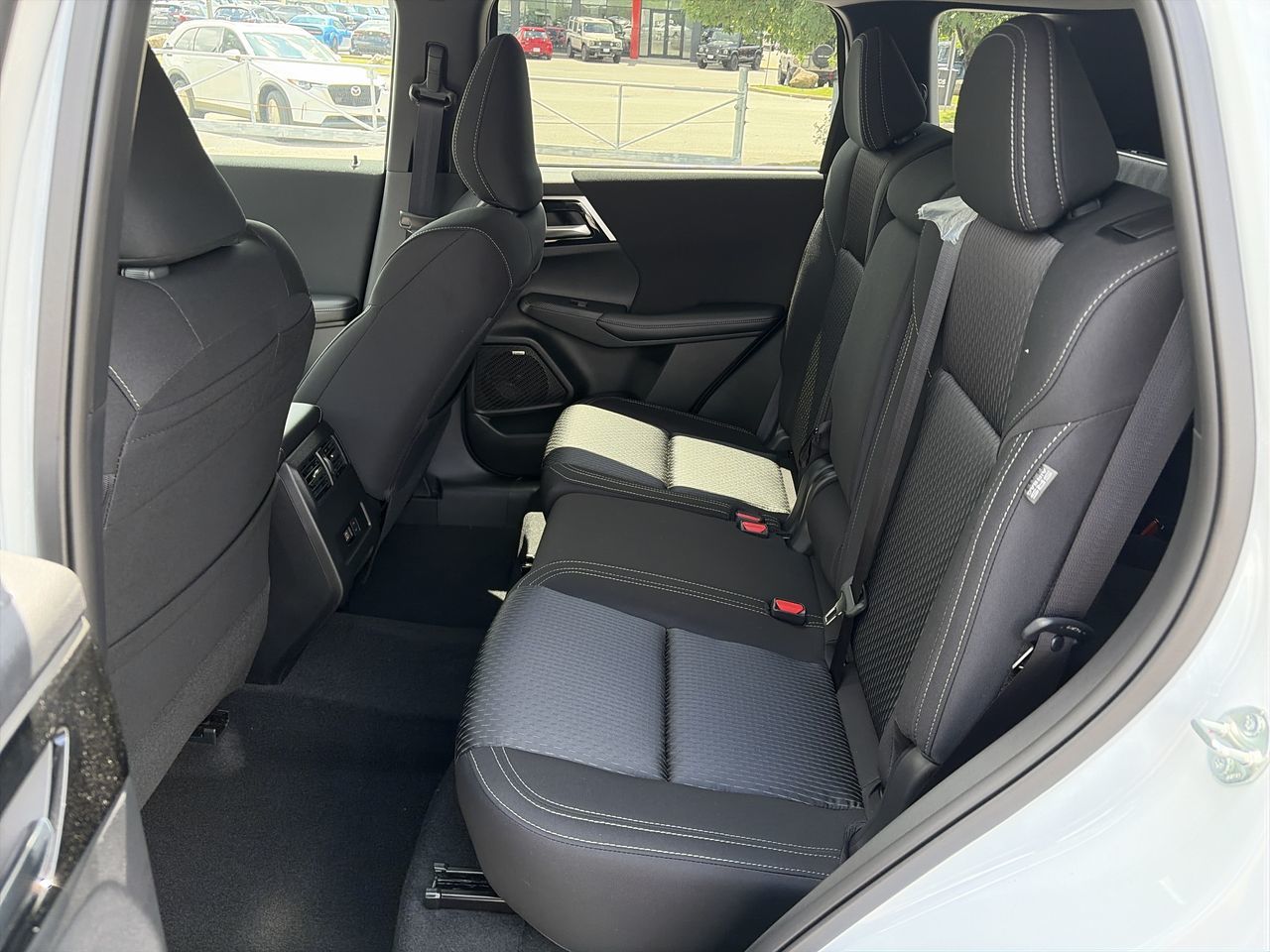 2026 Mitsubishi Outlander