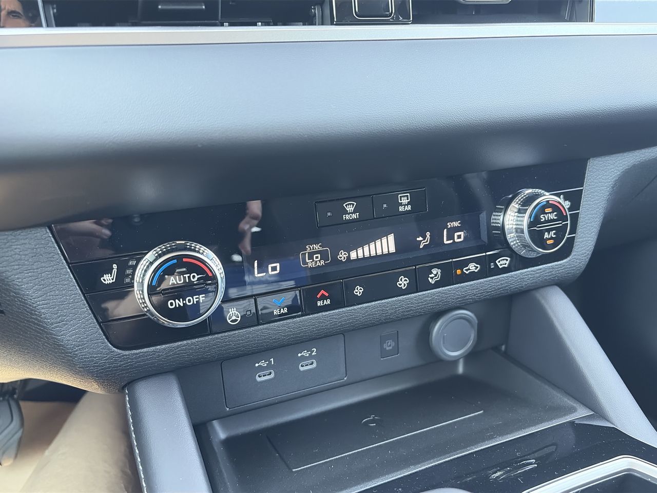 2026 Mitsubishi Outlander in Mississauga, Ontario