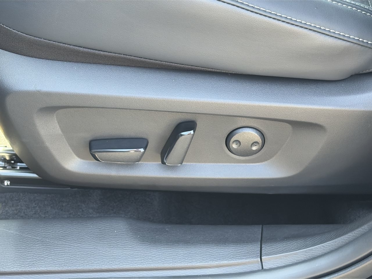 2026 Mitsubishi Outlander in Mississauga, Ontario