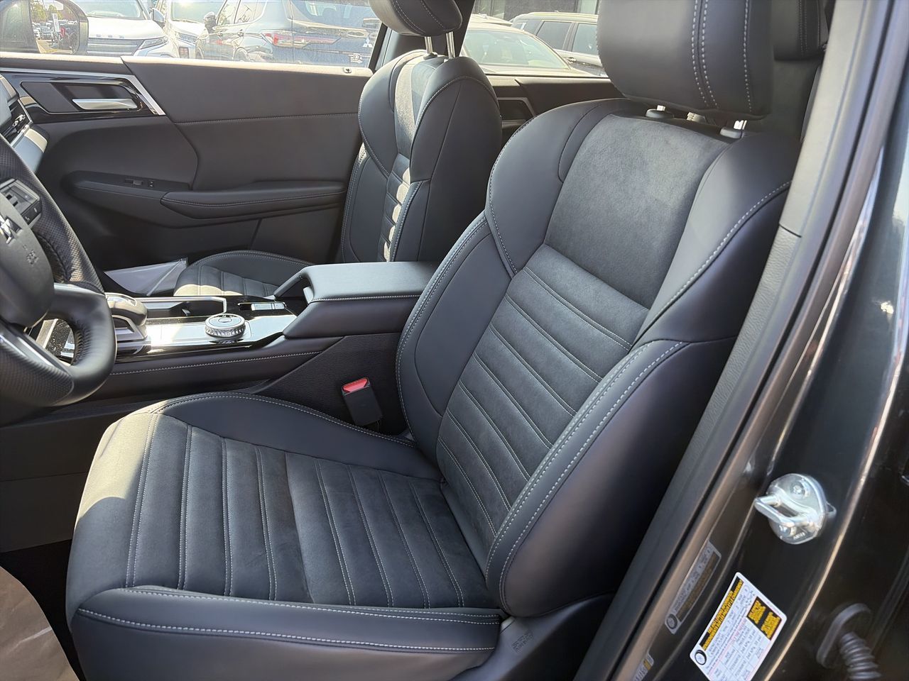 2026 Mitsubishi Outlander in Mississauga, Ontario