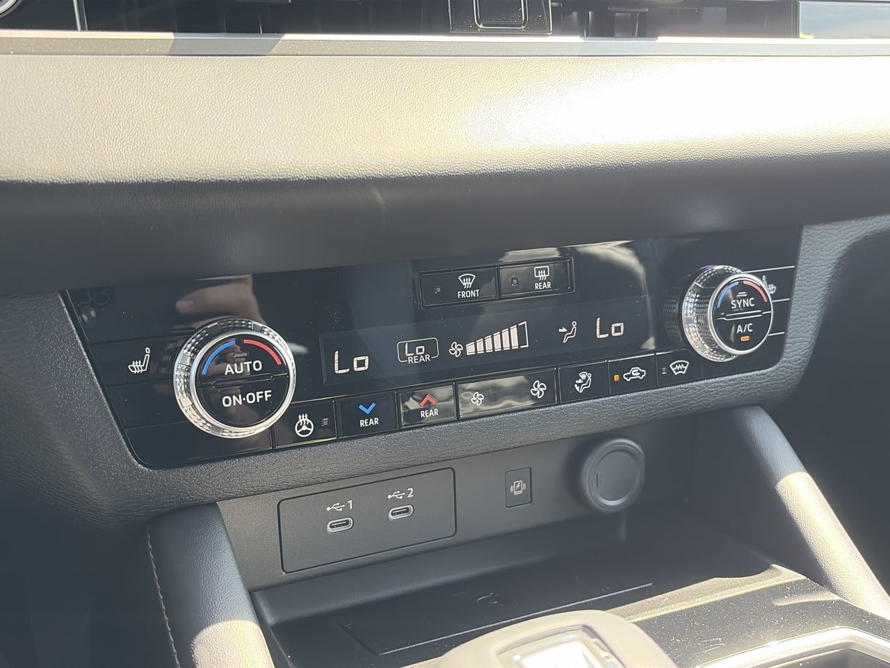 2026 Mitsubishi Outlander in Mississauga, Ontario