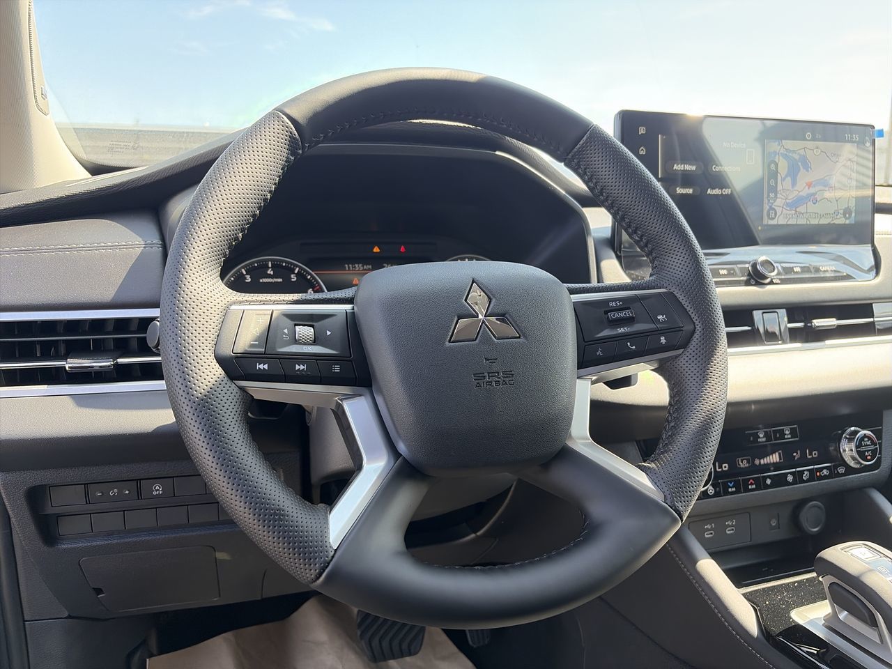 2026 Mitsubishi Outlander in Mississauga, Ontario