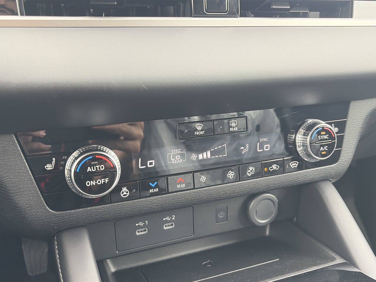 2026 Mitsubishi Outlander in Mississauga, Ontario