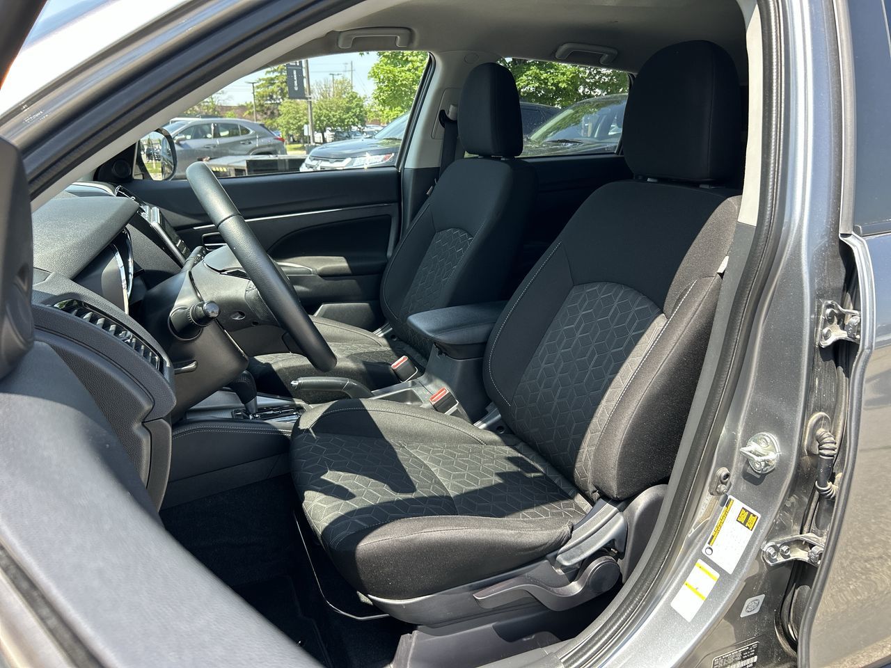 2022 Mitsubishi RVR in Mississauga, Ontario