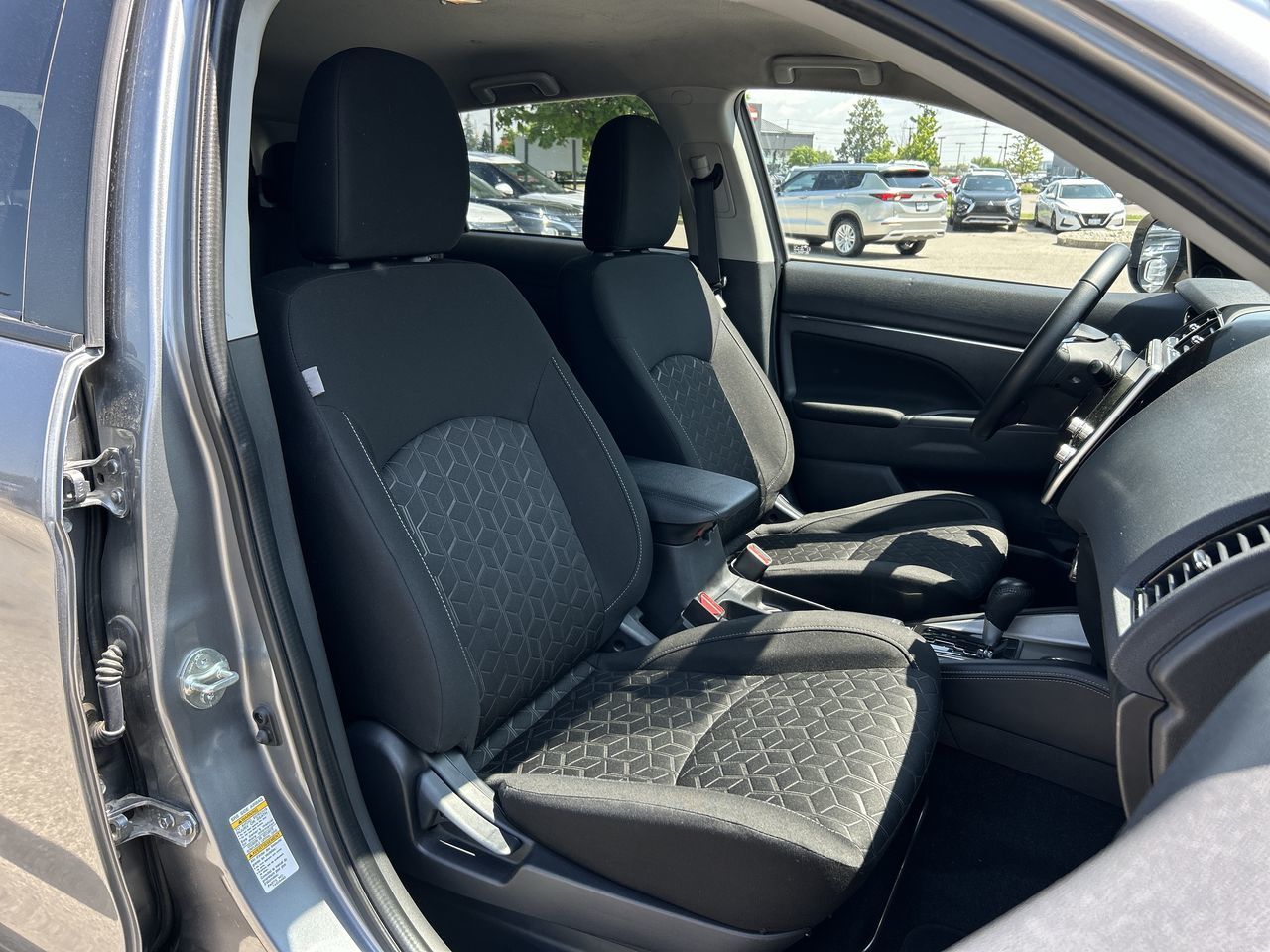 2022 Mitsubishi RVR in Mississauga, Ontario