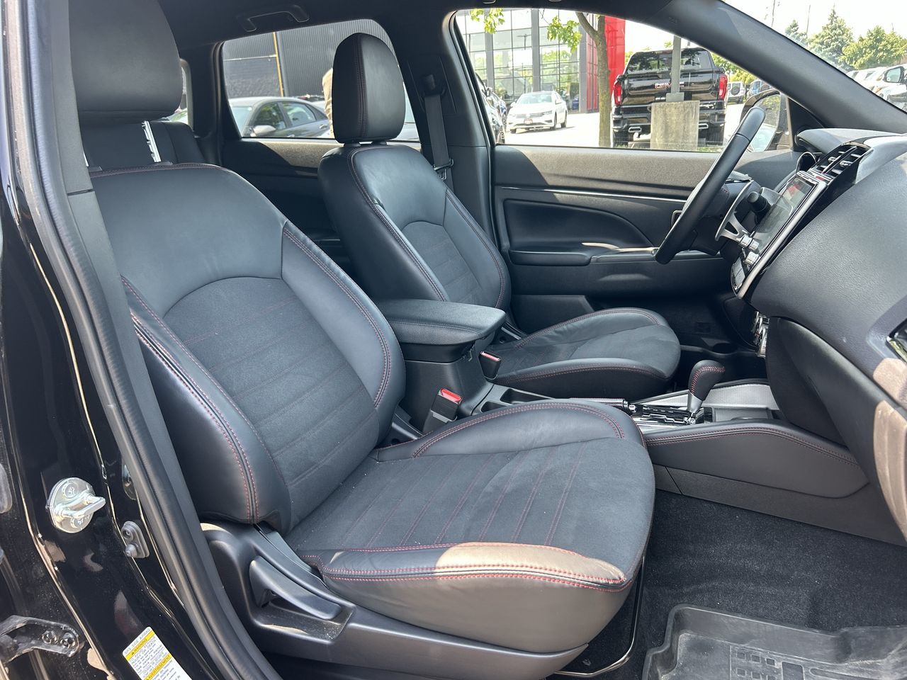 2023 Mitsubishi RVR in Mississauga, Ontario