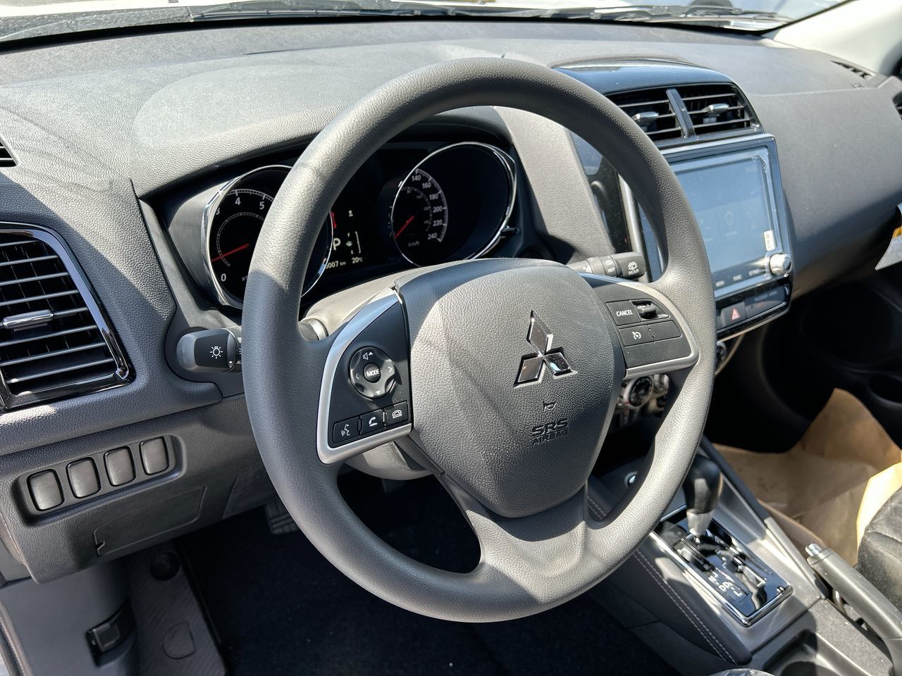 2025 Mitsubishi RVR in Mississauga, Ontario
