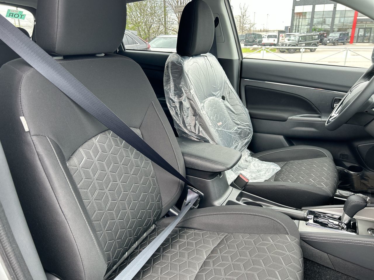 2025 Mitsubishi RVR in Mississauga, Ontario