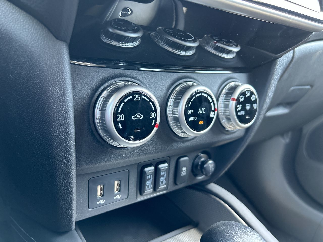 2025 Mitsubishi RVR in Mississauga, Ontario