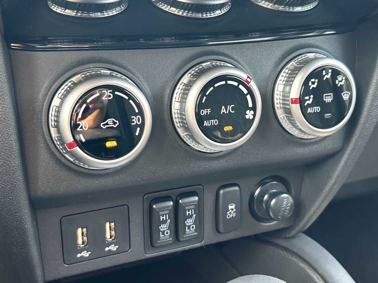 2025 Mitsubishi RVR in Mississauga, Ontario