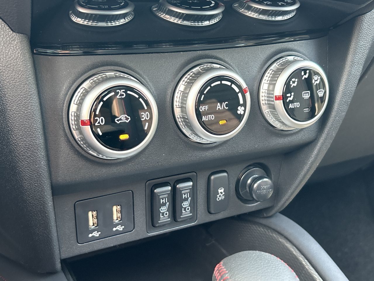 2025 Mitsubishi RVR in Mississauga, Ontario