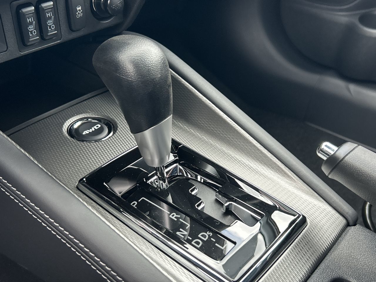 2025 Mitsubishi RVR in Mississauga, Ontario