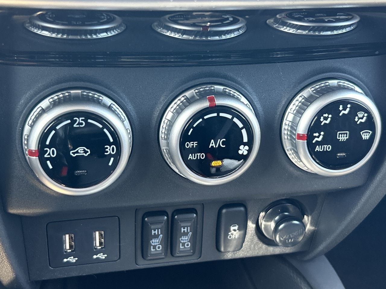 2025 Mitsubishi RVR in Mississauga, Ontario