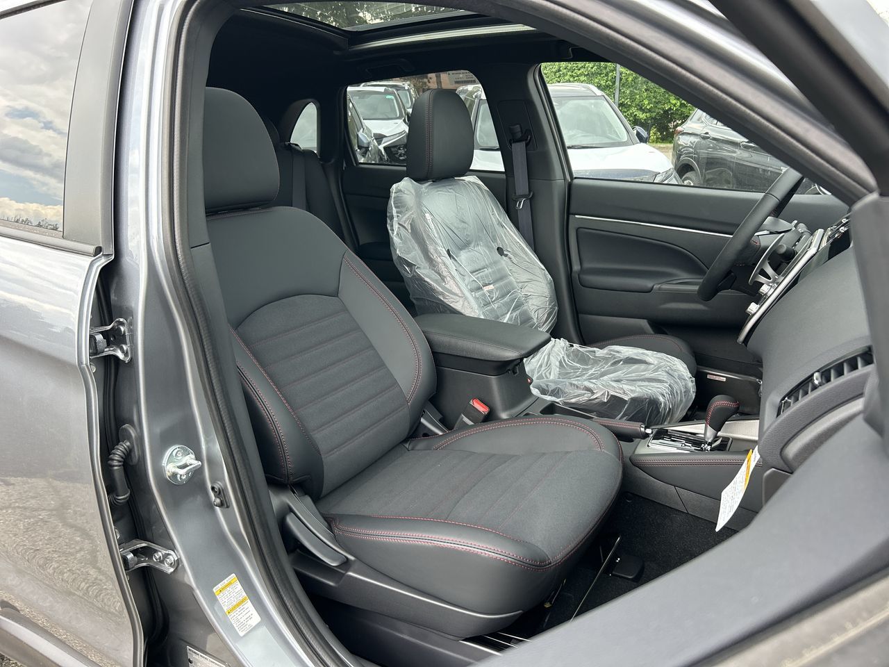 2025 Mitsubishi RVR in Mississauga, Ontario