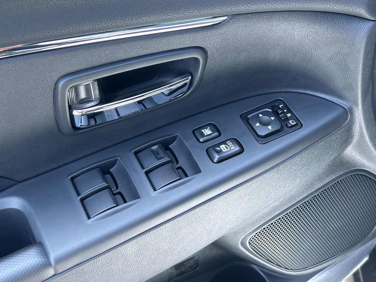 2025 Mitsubishi RVR in Mississauga, Ontario