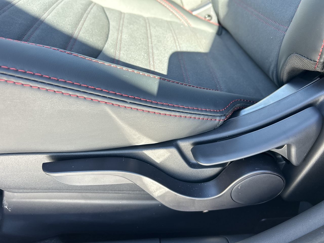 2026 Mitsubishi RVR in Mississauga, Ontario