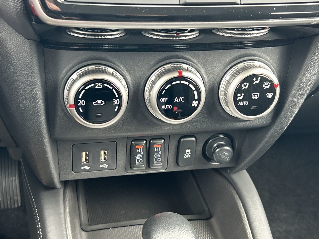 2026 Mitsubishi RVR