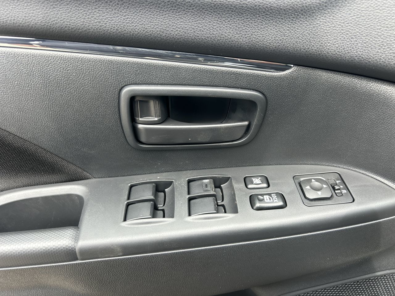 2026 Mitsubishi RVR