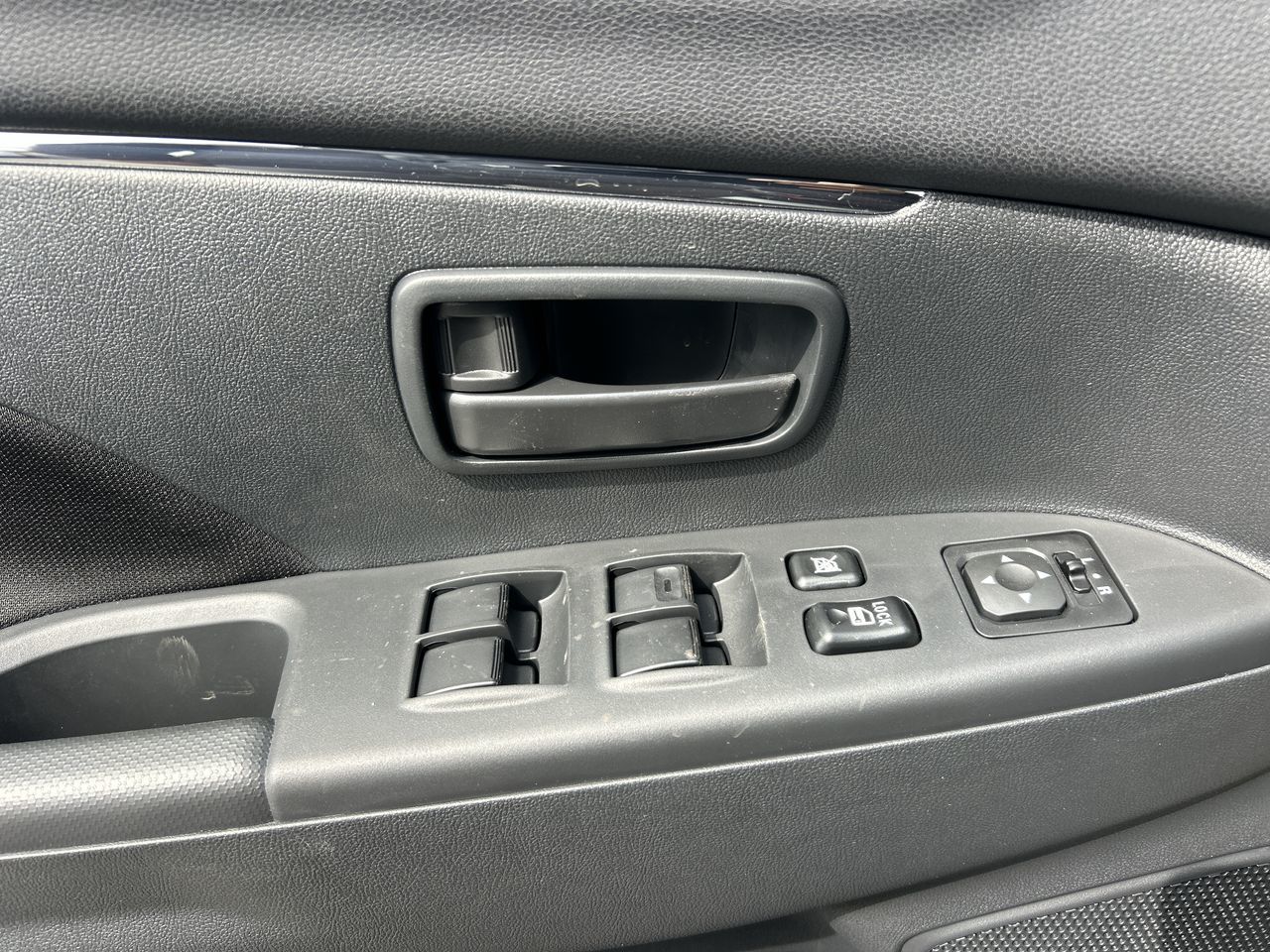 2026 Mitsubishi RVR