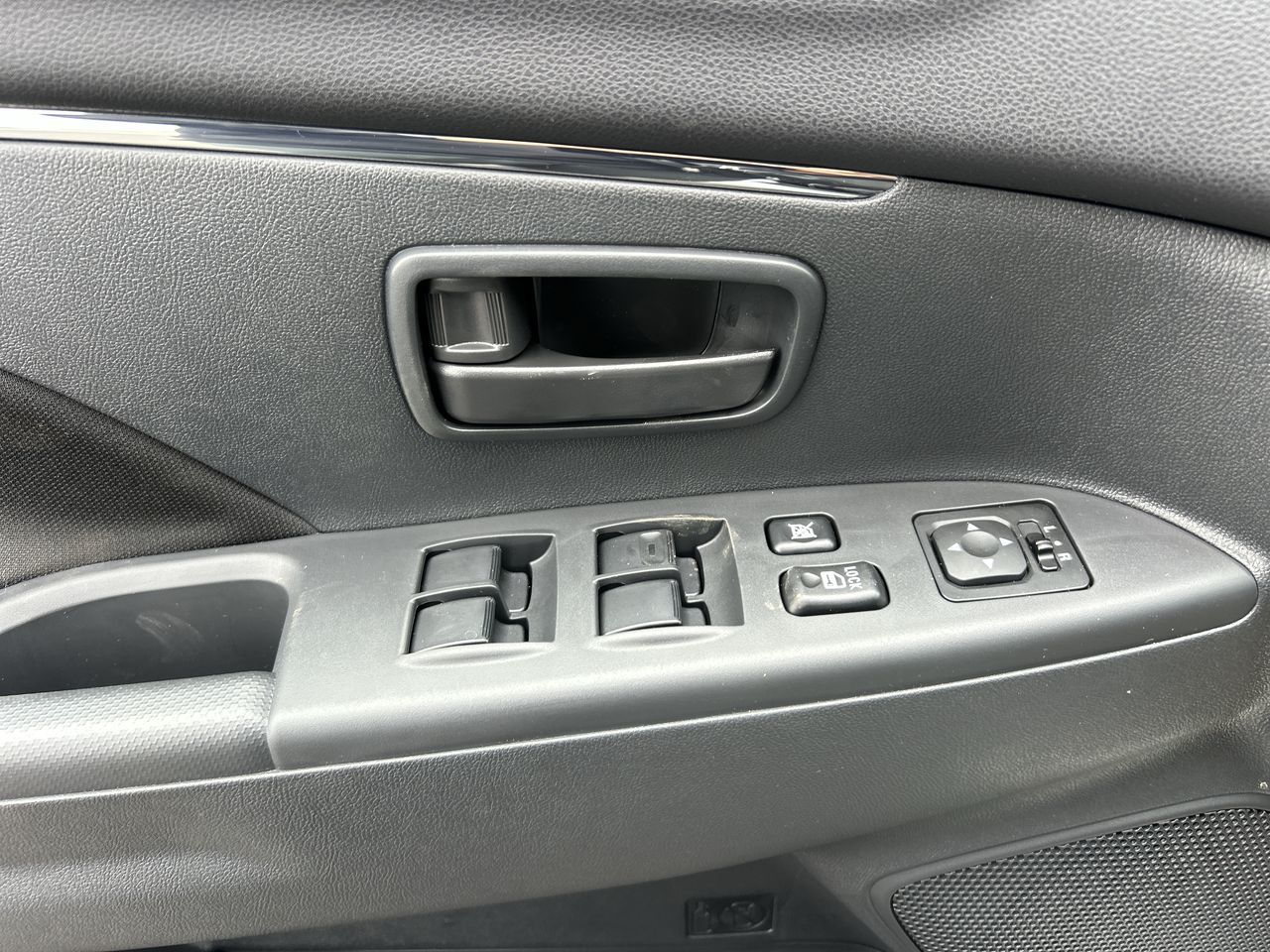 2026 Mitsubishi RVR
