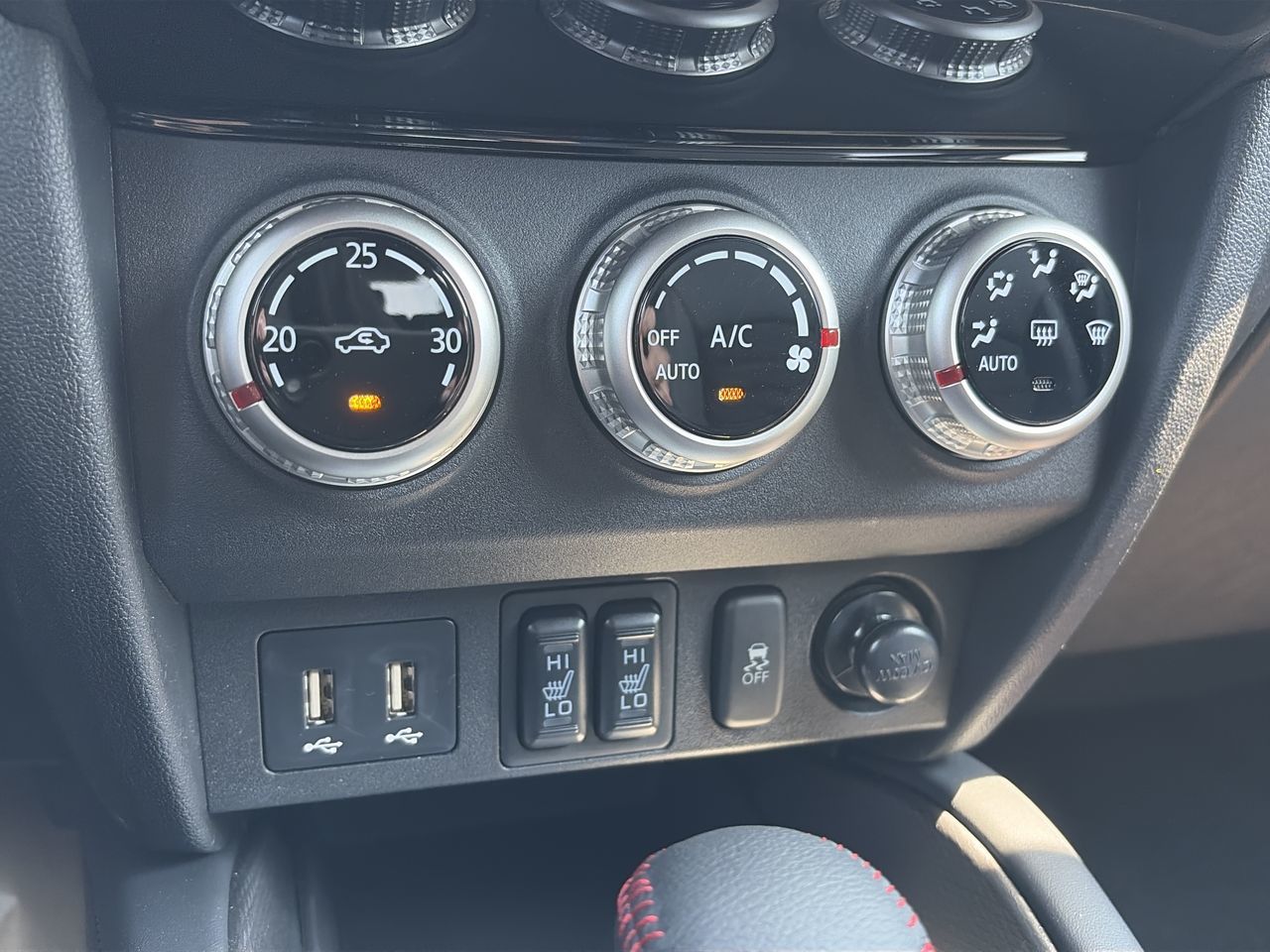2026 Mitsubishi RVR
