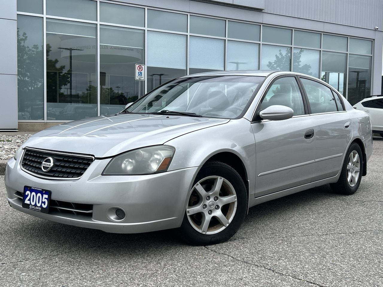 2005 Nissan Altima in Mississauga, Ontario