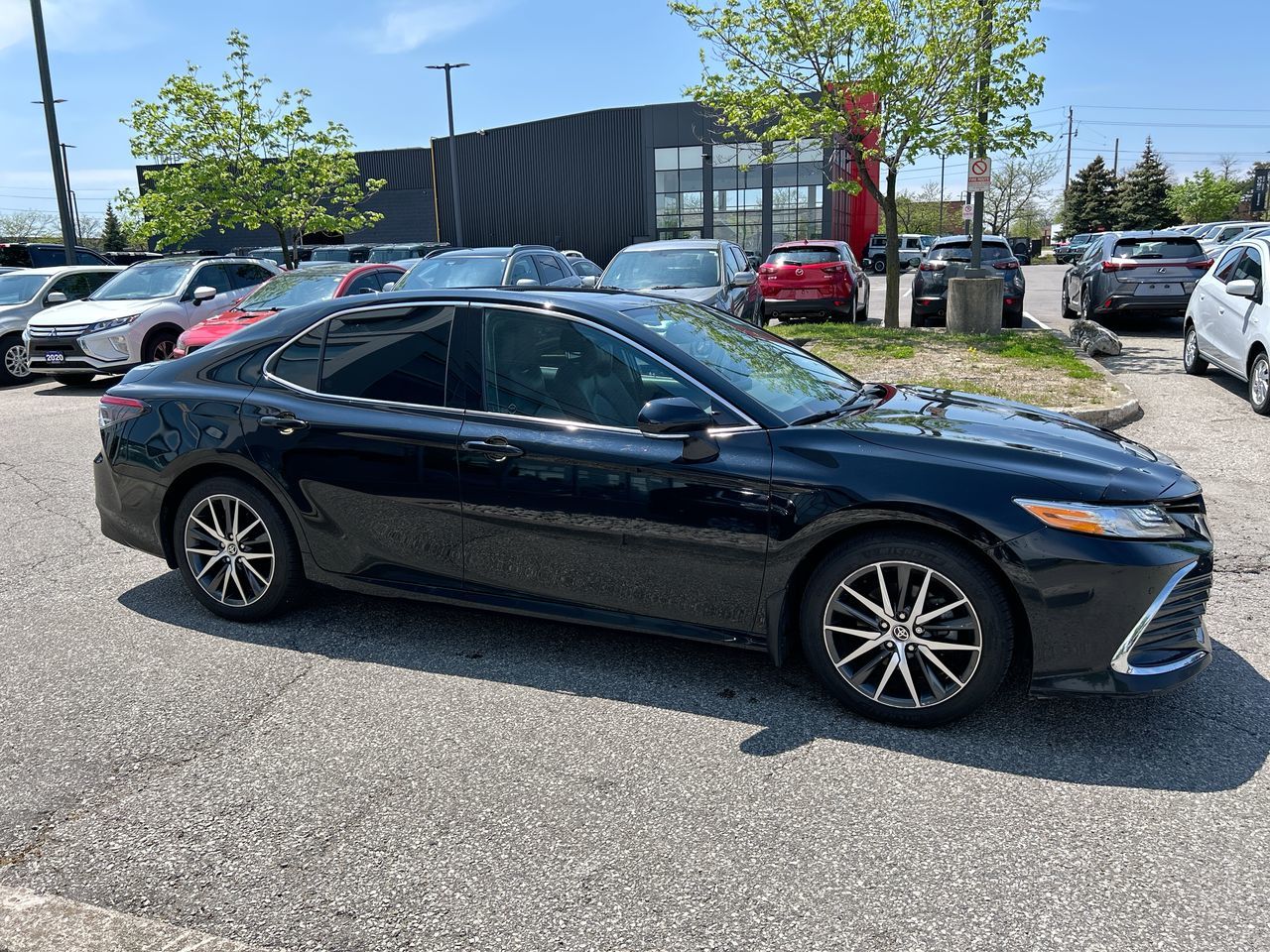 Toyota Camry Hybrid  2022 à Mississauga, Ontario