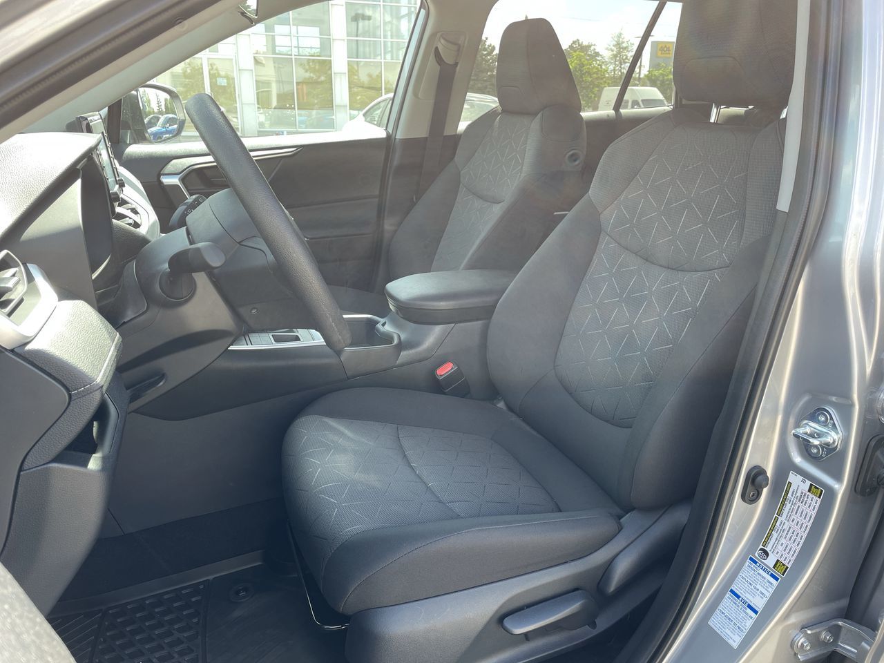 2022 Toyota RAV4 in Mississauga, Ontario
