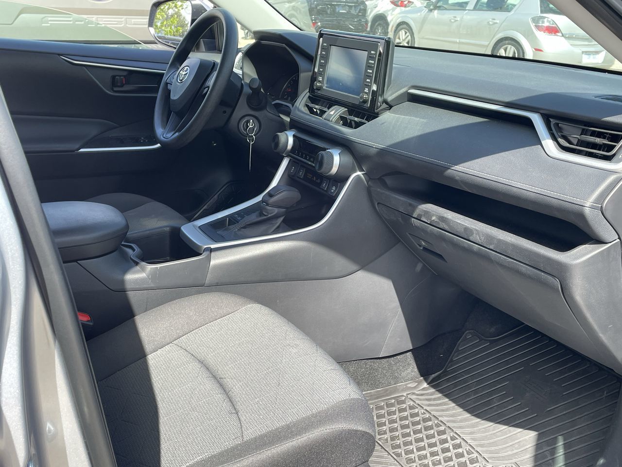 2022 Toyota RAV4 in Mississauga, Ontario