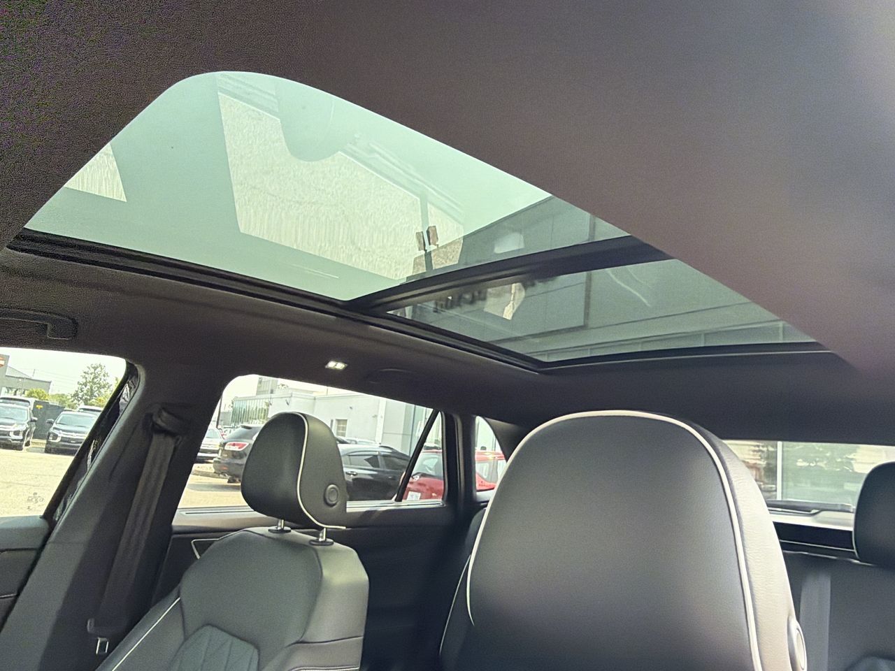 2024 Volkswagen Atlas Cross Sport