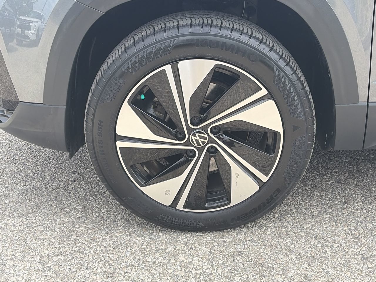 2024 Volkswagen Taos