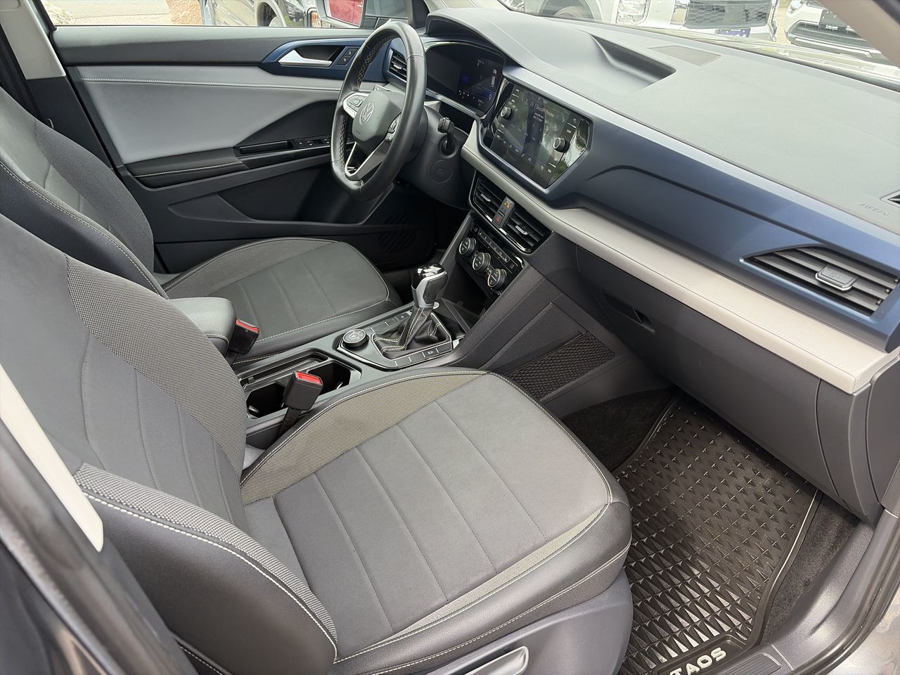 2024 Volkswagen Taos