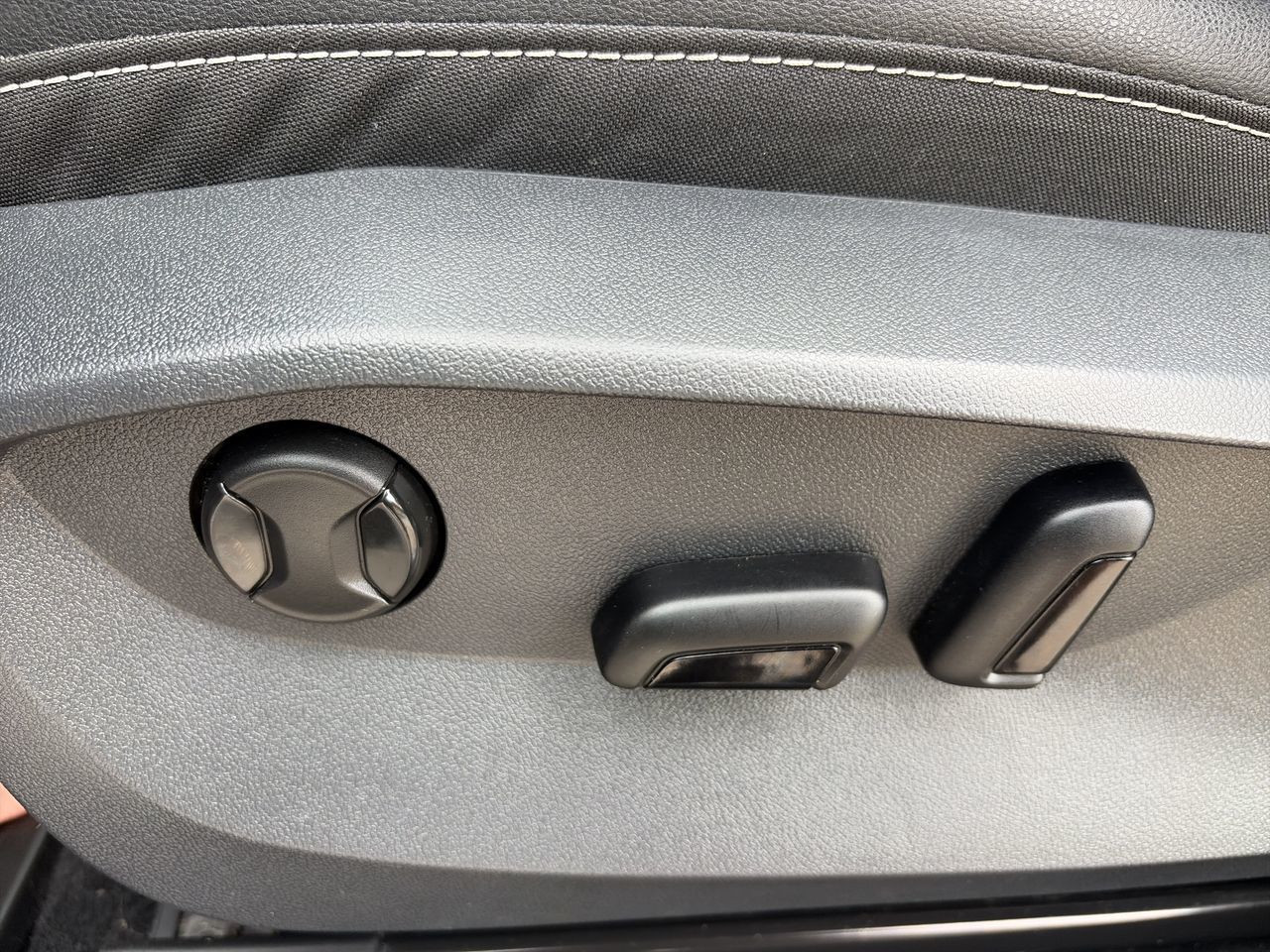 2024 Volkswagen Taos