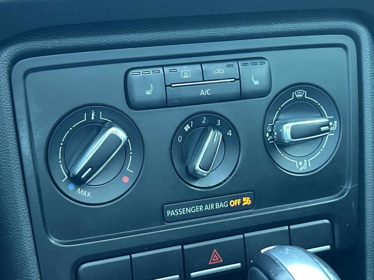 2016 Volkswagen The Beetle in Mississauga, Ontario