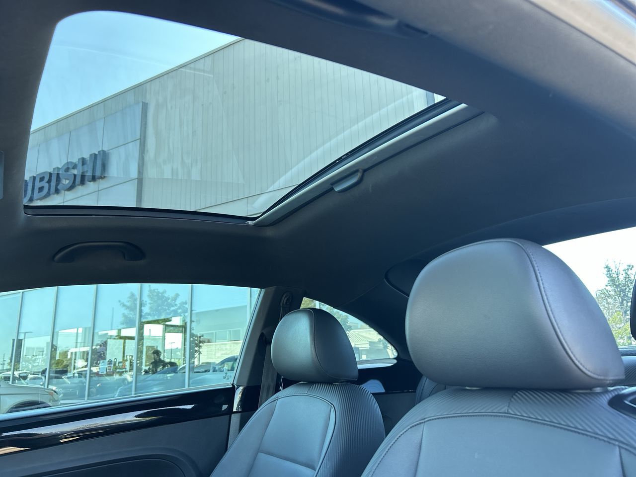2016 Volkswagen The Beetle in Mississauga, Ontario