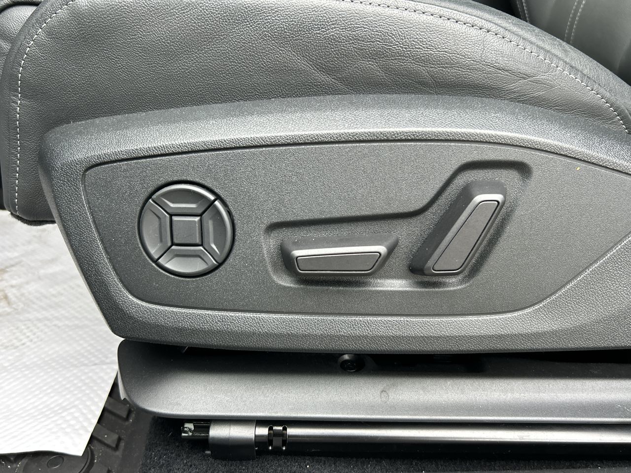 Audi Q4 e-tron  2022 à Vancouver, Colombie-Britannique