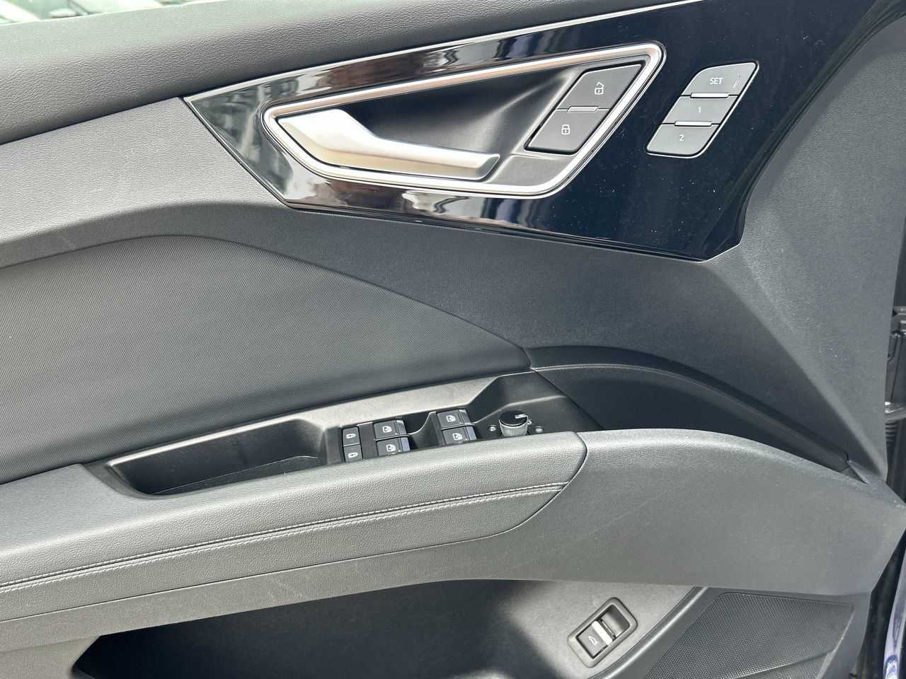 Audi Q4 e-tron  2022 à Vancouver, Colombie-Britannique