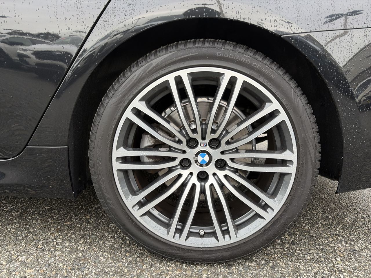 2020 BMW 530e