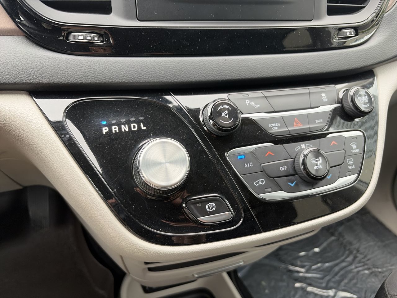2017 Chrysler Pacifica